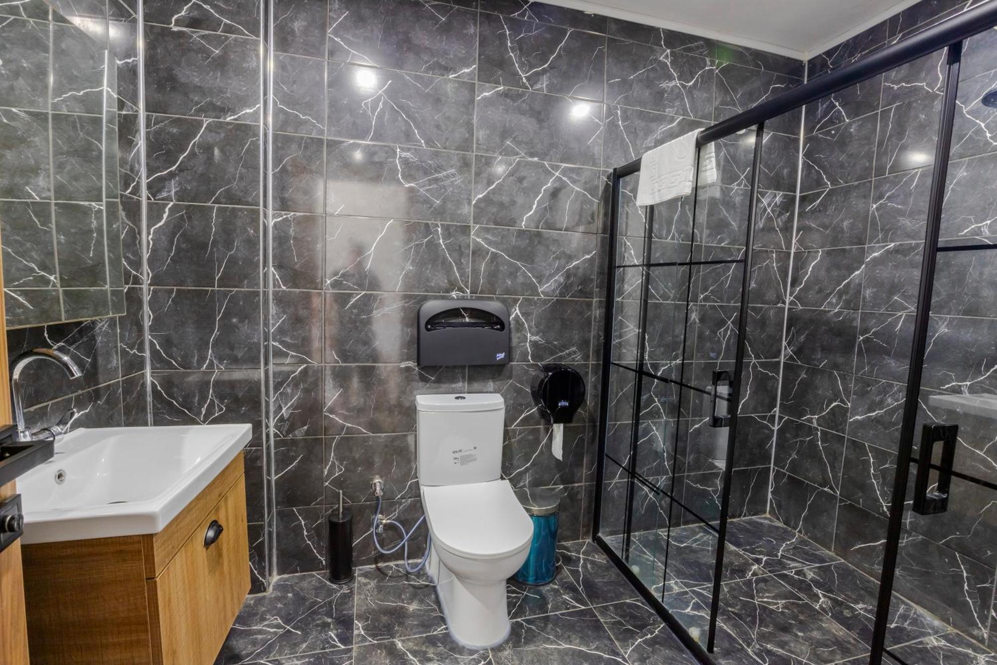 Acar Airport Hotel Arnavutkoy Dış mekan fotoğraf