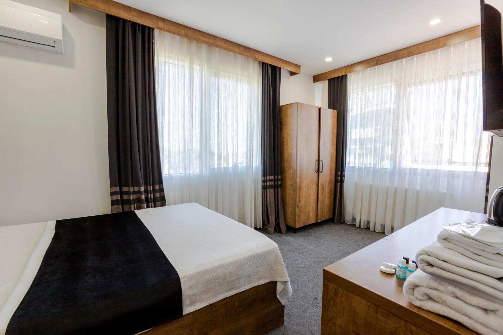 Acar Airport Hotel Arnavutkoy Dış mekan fotoğraf
